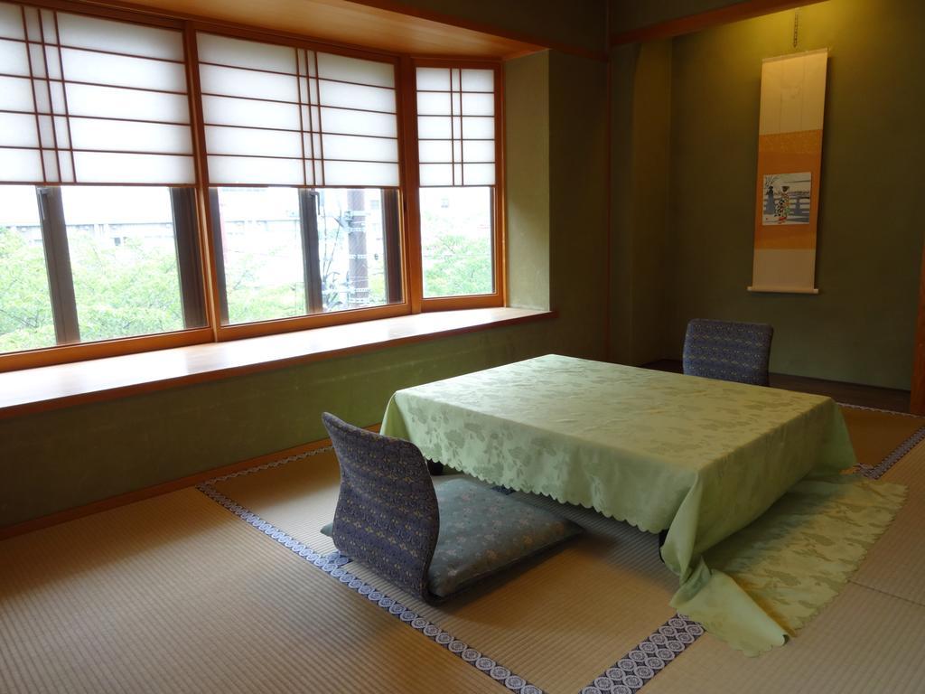 Ikumatsu Hotel Kiotó Kültér fotó